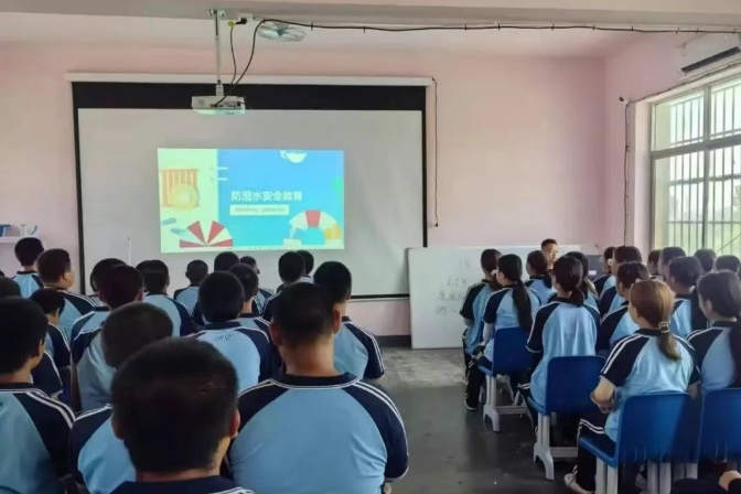 新起点教育专门学校开展防溺水教育筑牢安全防线活动